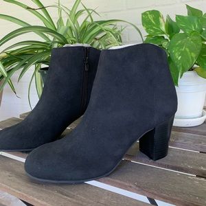 Kenneth Cole Reaction Free Time Ankle Bootie Black